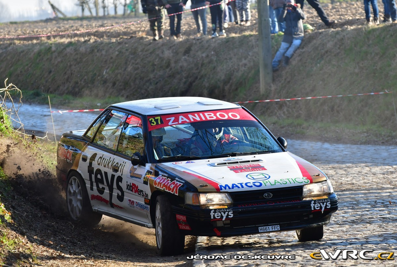 Illustration for article titled Rally photos from beyond the WRC